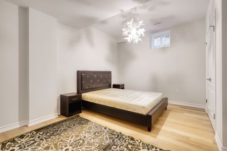 Detached Home For Lease | N8146030 - Photo 4