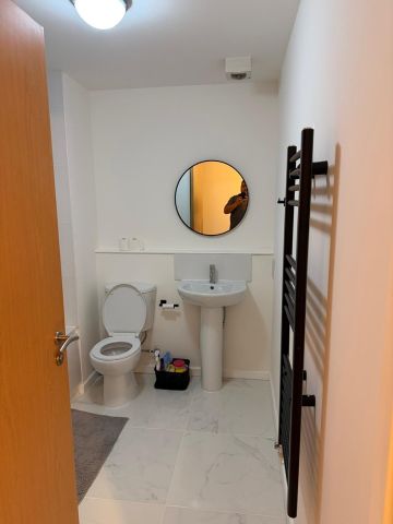 Studio Flat, Marco Island, NG1 - Photo 5