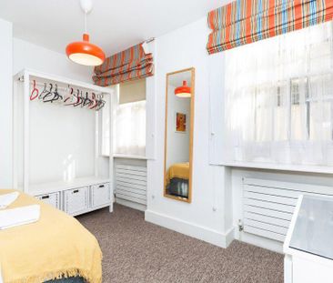 3 bedroom apartment to rent - Photo 2