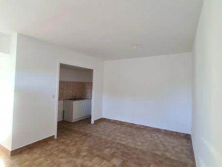 Location Appartement 2 pièces 35 m2 à Lodève - Photo 4