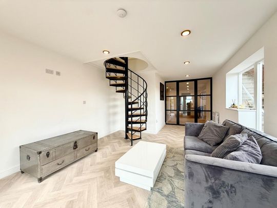1 bedroom apartment to rent - Photo 1