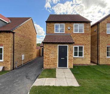 3 bedroom detached house to rent - Photo 2