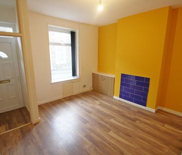 2 bedroom terraced house to rent - Photo 6