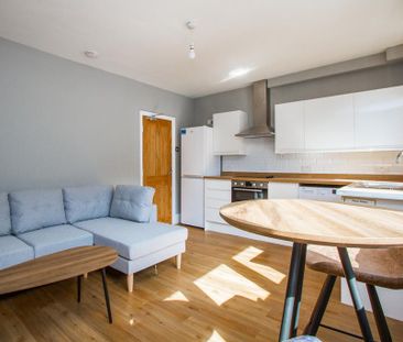 4 bedroom apartment to rent - Photo 1