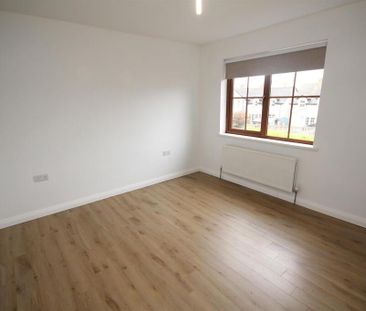22 Cloverdale, Blackskull, Dromore, BT25 1GX - Photo 3