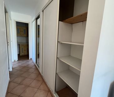 Location Appartement 3 pièces 69m² AUBAGNE 13400 - Photo 4