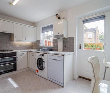 2 bedroom end of terrace house to rent - Photo 5