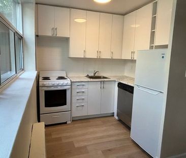 For Lease - 134 Lawton Boulevard Unit# 105, Toronto, Ontario - Photo 1