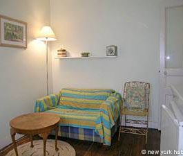 Logement à Paris, Location meublée - T2 - Clichy, Batignolles - Ter... - Photo 2
