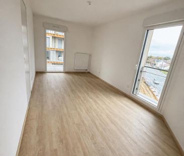 Location Appartement 3 pièces 68m² CHAMBRAY LES TOURS 37170 - Photo 1