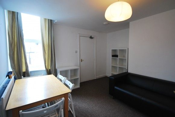 5 Bed - Starbeck Avenue, Sandyford - Photo 1