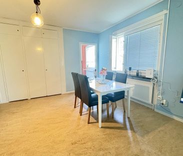 Stövargatan, Bandhagen - Photo 2