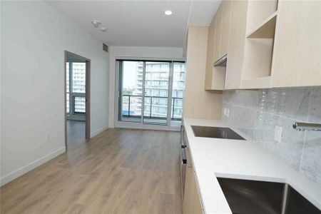 For Lease - 95 Mcmahon Drive Unit# 1015, Toronto, Ontario - Photo 5