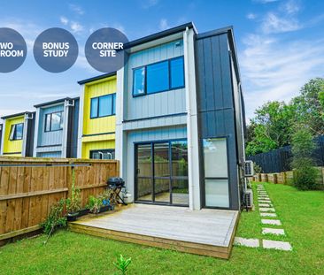 Modern Corner Townhouse - Photo 6