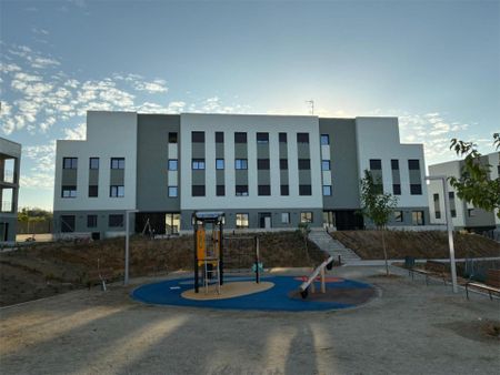 Piso de alquiler en Carrer Antoni Maria Alcover, 8, Masia Nova - Solicrup - Photo 3