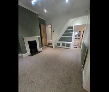 2 Bed Terraced House, Poplar Avenue, B14 - Photo 4