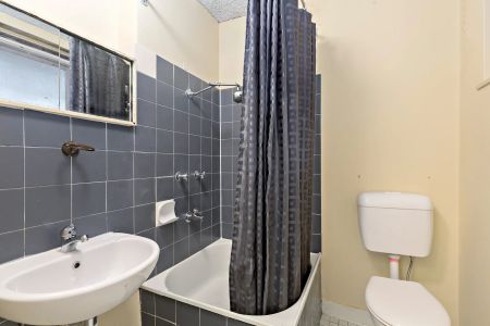 Location Location Location!! - Photo 5