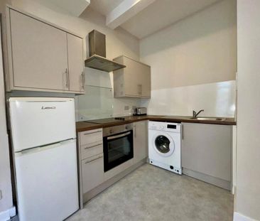 1 bedroom flat to rent - Photo 4