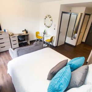 1 bedroom flat to rent - Photo 2