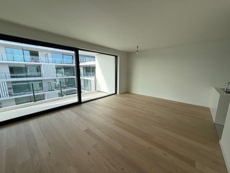 Appartement te huur in Ukkel - Photo 2