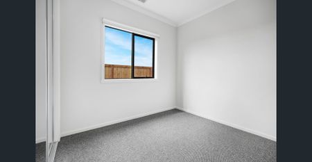 Stunning & Spacious Family Home - Photo 5