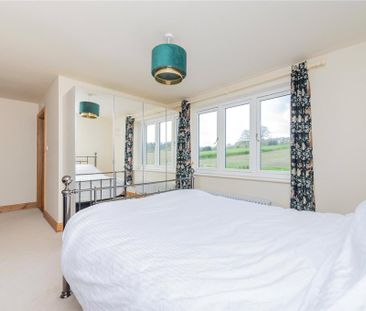 3 bedroom barn conversion to rent - Photo 5