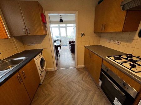 5 bedroom property to rent - Photo 5