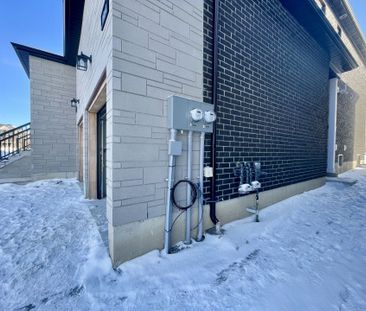 For Lease - 19 Gateway Drive Unit# Basement, Barrie, Ontario - Photo 4
