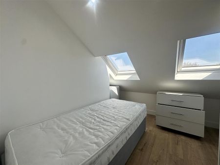 House share to rent - Photo 3