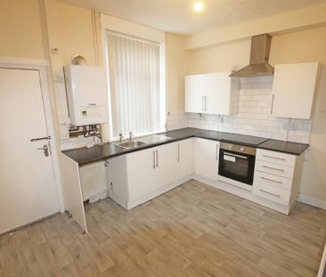 2 bedroom terraced house to rent - Photo 4