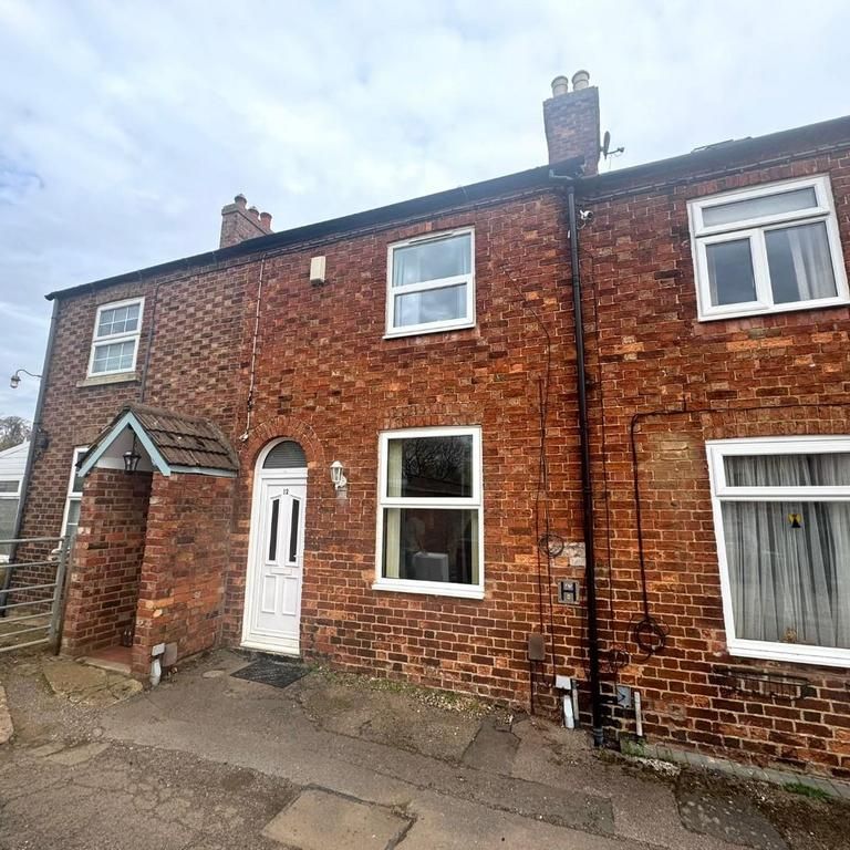 2 bedroom cottage to rent - Photo 1