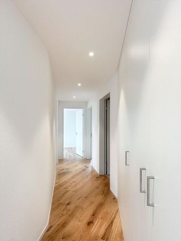 Modern and high-quality apartment in a quiet neighborhood - Photo 5