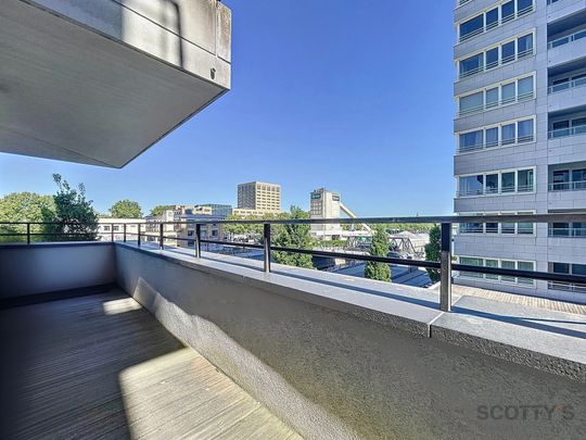 Project Upsite: 2 slaapkamerappartement met zicht op kanaal - Photo 1