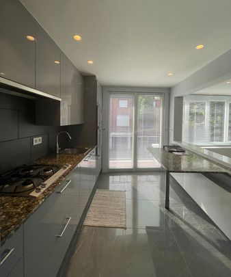 Frans van Ryhovelaan 255 - Photo 1