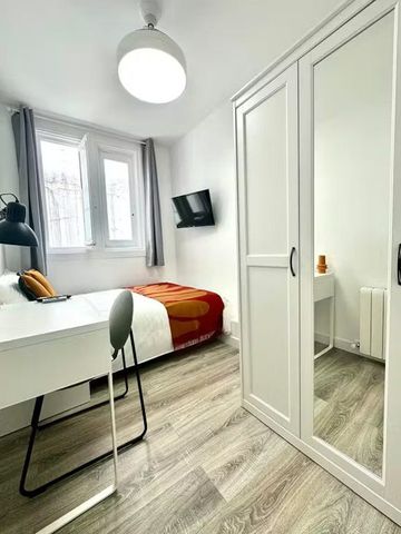 Plaza de Santa Bárbara, Madrid, Community of Madrid 28004 - Foto 4