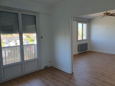 MONTARGIS RESIDENCE SECURISEE AVEC GARAGE - Photo 5