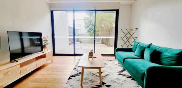 2Bedrooms 2Bathrooms - Photo 1