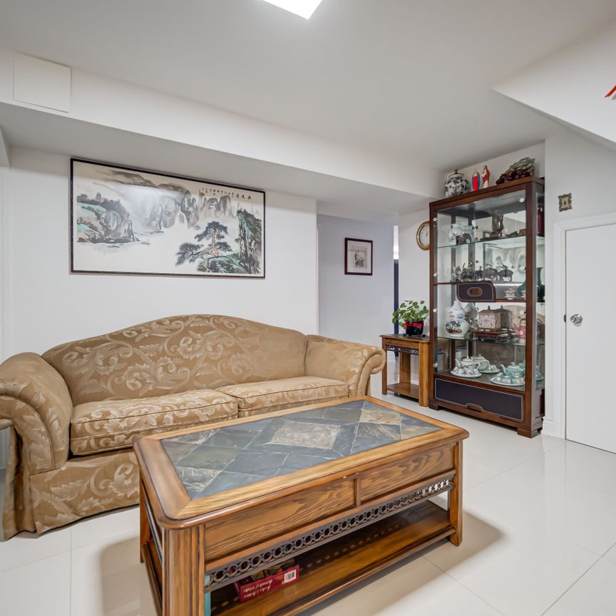 For Lease - 2 Grittani Lane, Toronto, Ontario - Photo 1