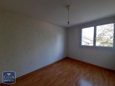 Location Appartement 3 pièces 68m² LAVAL 53000 - Photo 5