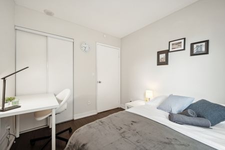 Deluxe Room - 561 Sherbourne - Photo 4