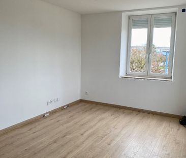 Appartement T2 - 33.40 m² - BEYNOST - Photo 4