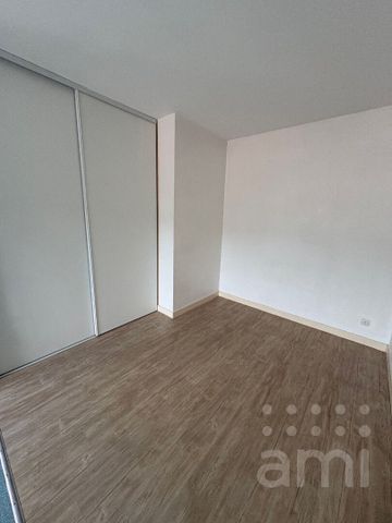 STUDIO - CENTRE VILLE CHAUVIGNY - Photo 2