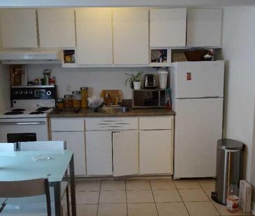 1 1/2 à louer - Photo 1