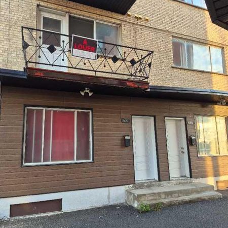 Appartement 3 1/2 disponible a louer 1er septembre Montréal-Nord - Photo 3