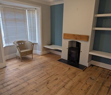 3 bedroom terraced house to rent - Photo 4