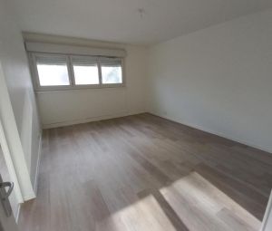 Location Appartement à LE PONT DE CLAIX - Photo 4