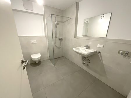 Attraktive 3-Zimmer-Wohnung mit Einbauküche und Loggia in Nürnberg Gleißhammer - Photo 5