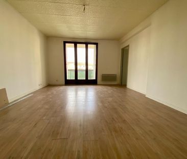 « AVIGNON EM - APPARTEMENT T4 82.85M² AVEC TERRASSE ET PARKING » - Photo 5