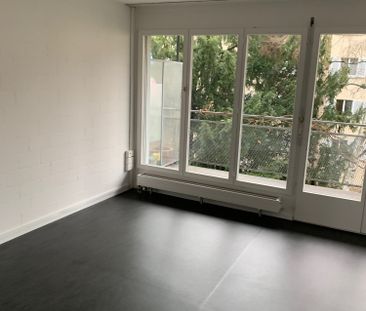 Grosszügige 2.5-Zimmerwohnung mit Balkon - Foto 1