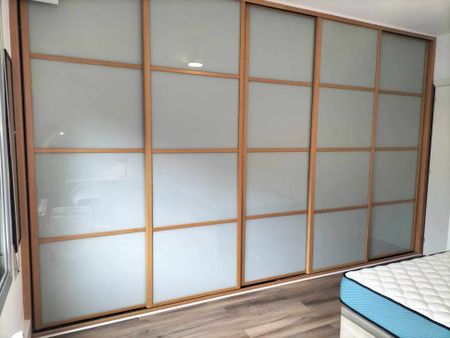 Plaça dHondures, Valencia, Valencian Community 46022 - Photo 3